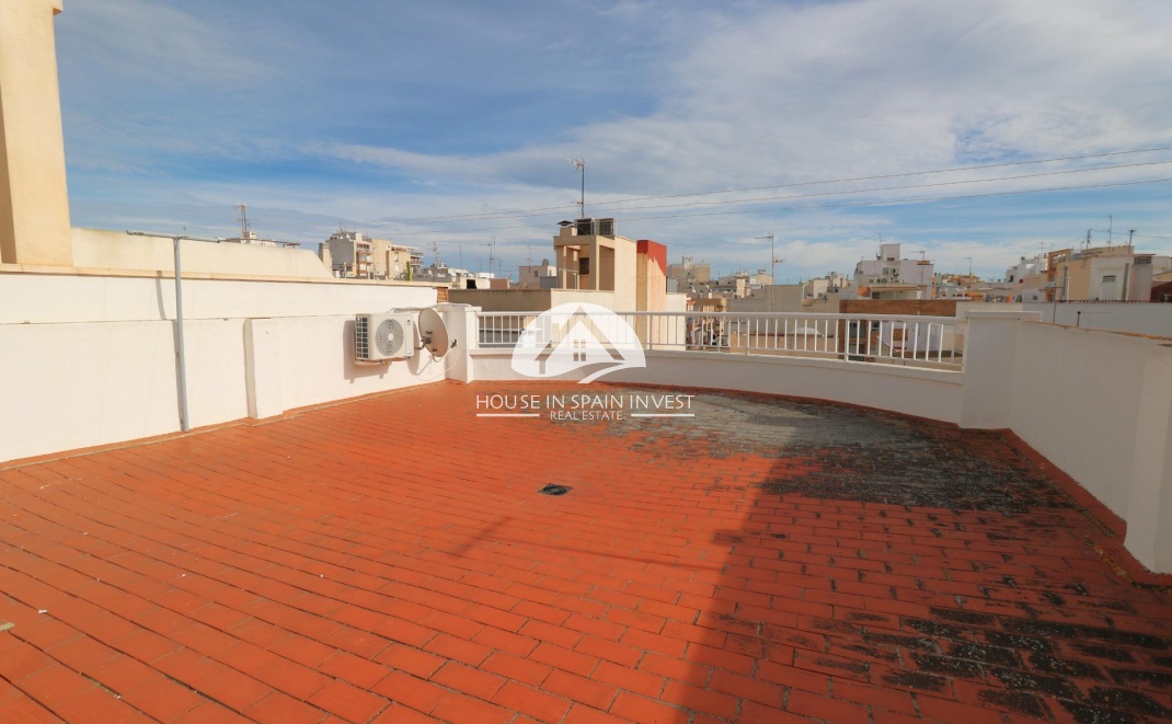 Resale - Apartment  - Santa Pola - Centro