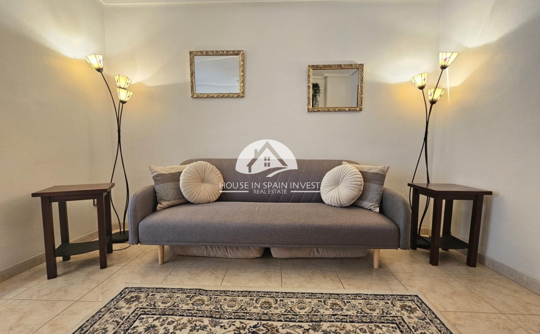 Resale - Apartment  - Torrevieja - El Acequión - Los Náufragos