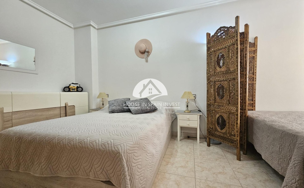 Resale - Apartment  - Torrevieja - El Acequión - Los Náufragos