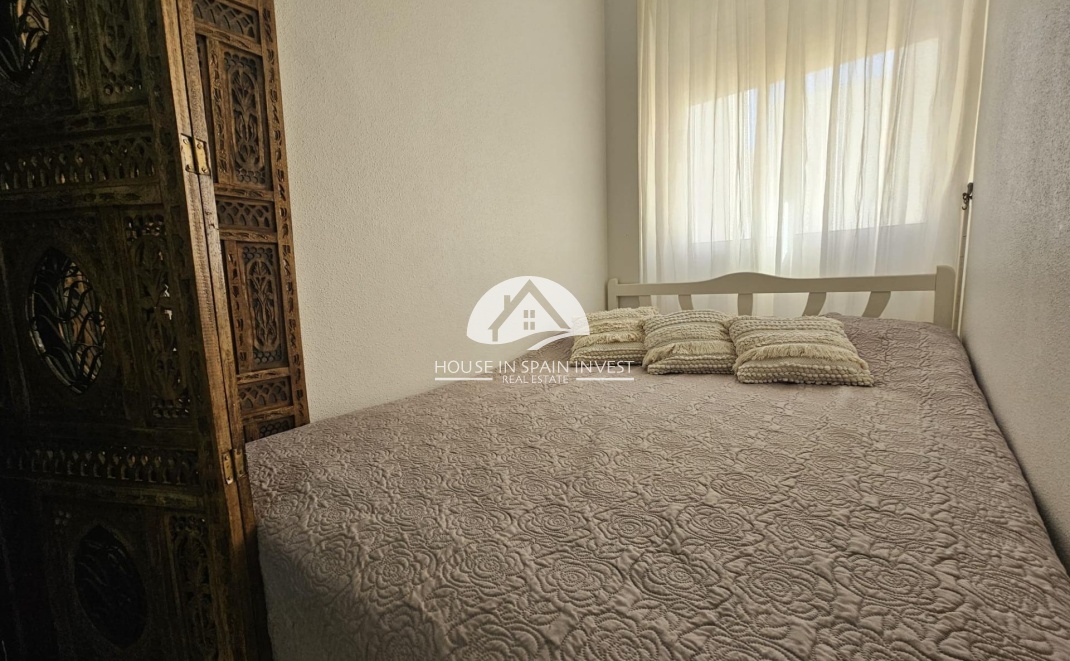 Resale - Apartment  - Torrevieja - El Acequión - Los Náufragos