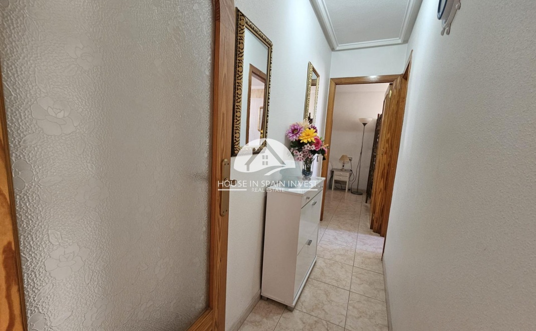 Resale - Apartment  - Torrevieja - El Acequión - Los Náufragos