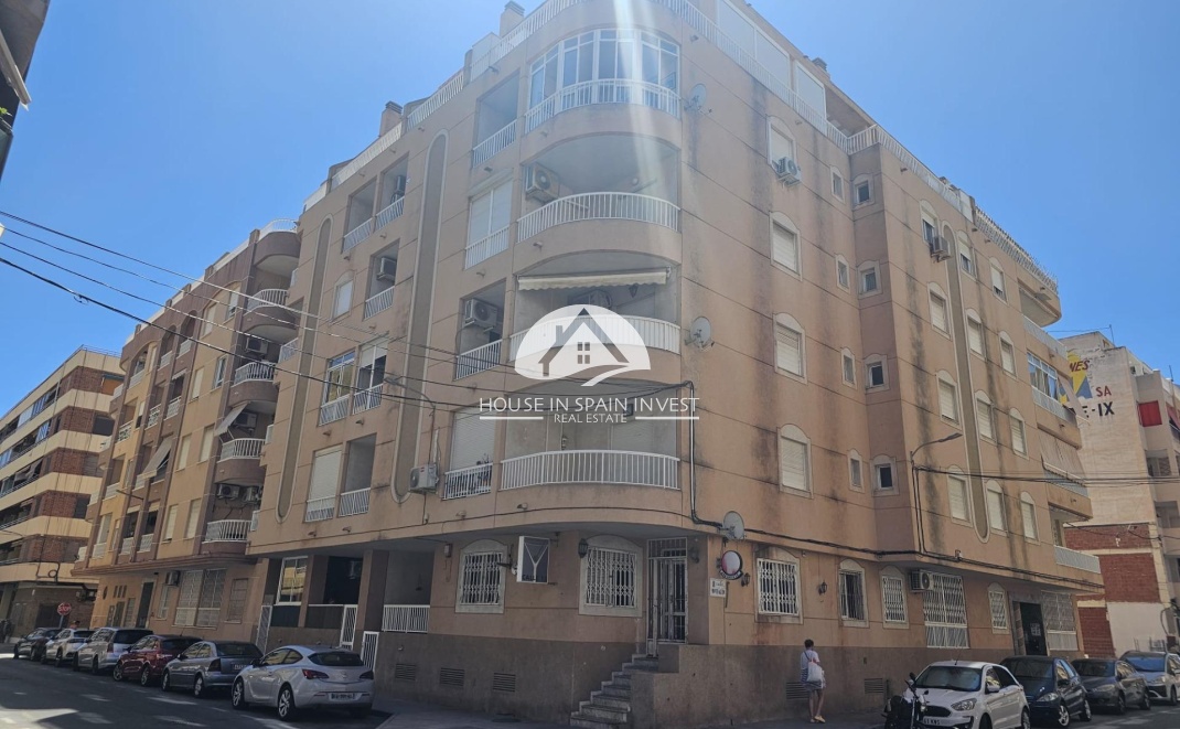 Resale - Apartment  - Torrevieja - El Acequión - Los Náufragos
