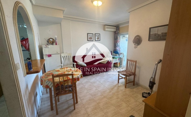 Resale - Apartment  - Torrevieja - El Acequión - Los Náufragos