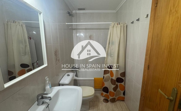 Resale - Apartment  - Torrevieja - El Acequión - Los Náufragos