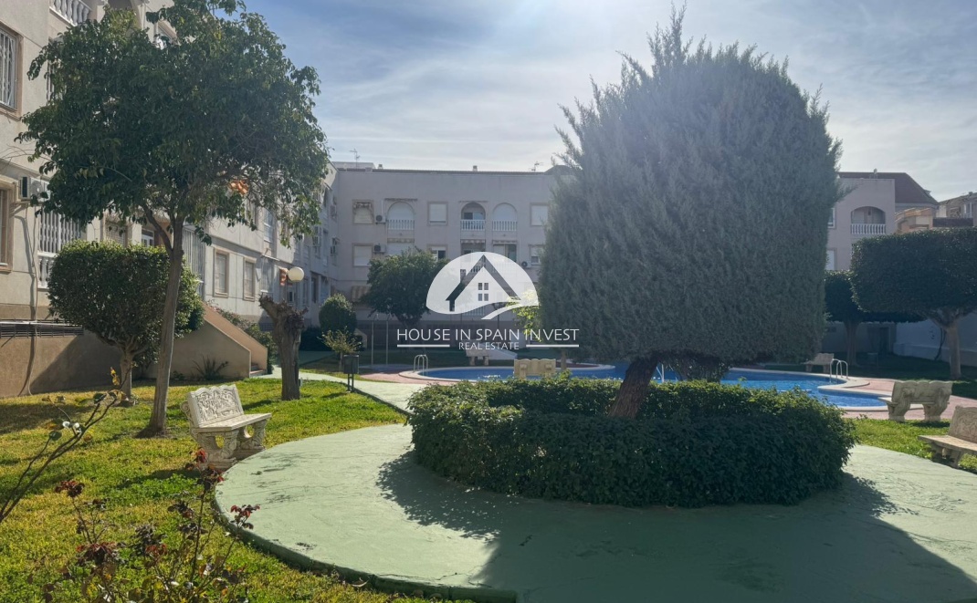 Resale - Apartment  - Torrevieja - El Acequión - Los Náufragos