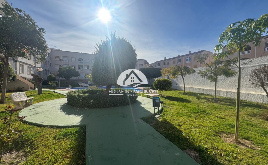 Resale - Apartment  - Torrevieja - El Acequión - Los Náufragos
