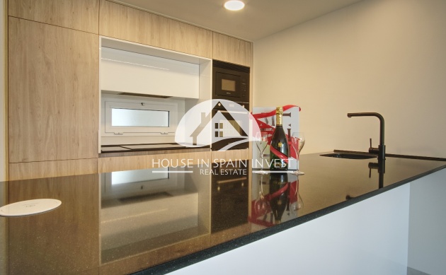 Resale - Apartment  - Guardamar del Segura - Guardamar - El Raso