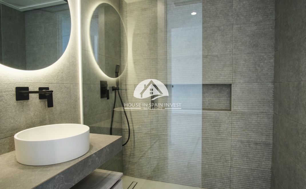 Resale - Apartment  - Guardamar del Segura - Guardamar - El Raso