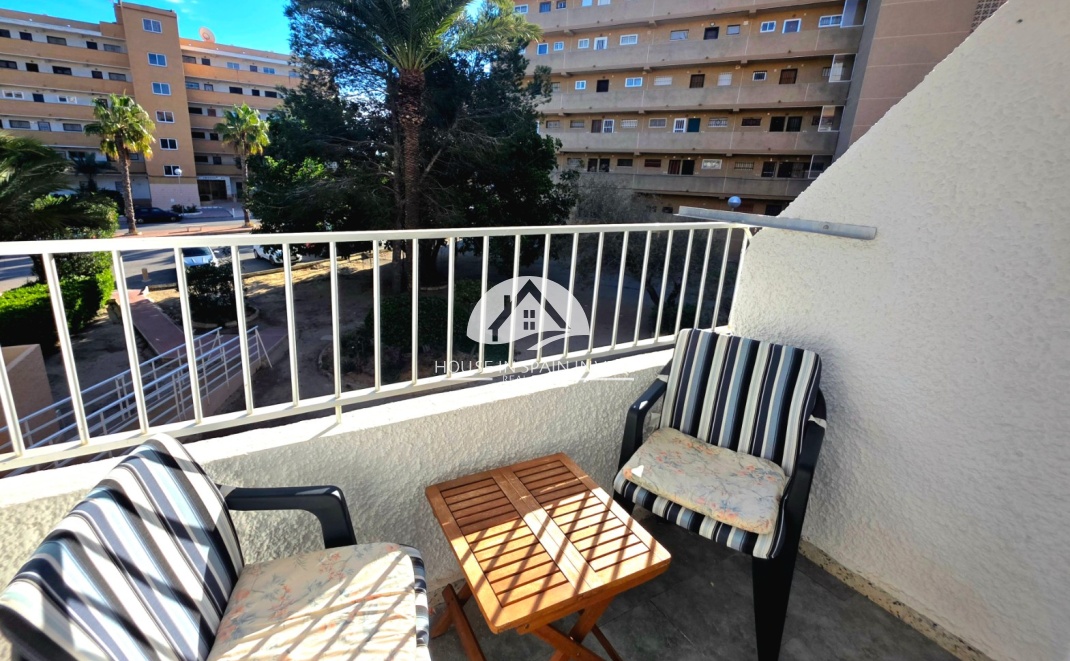 Resale - Apartment  - Guardamar del Segura - Pinomar