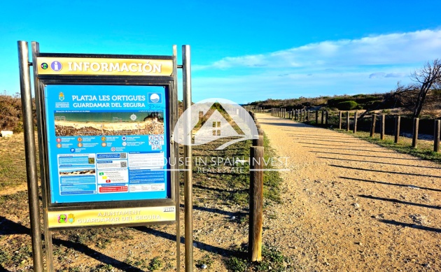 Resale - Apartment  - Guardamar del Segura - Pinomar