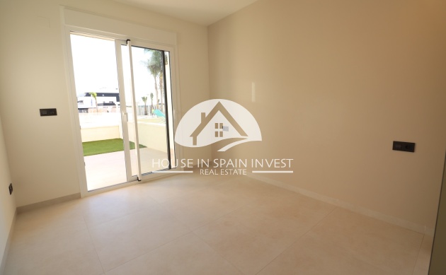 Resale - Apartment  - Guardamar del Segura - Guardamar - El Raso