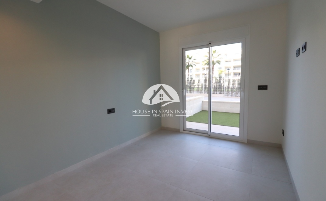 Resale - Apartment  - Guardamar del Segura - Guardamar - El Raso