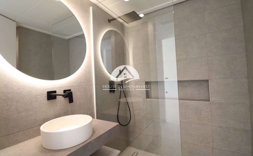 Resale - Apartment  - Guardamar del Segura - Guardamar - El Raso