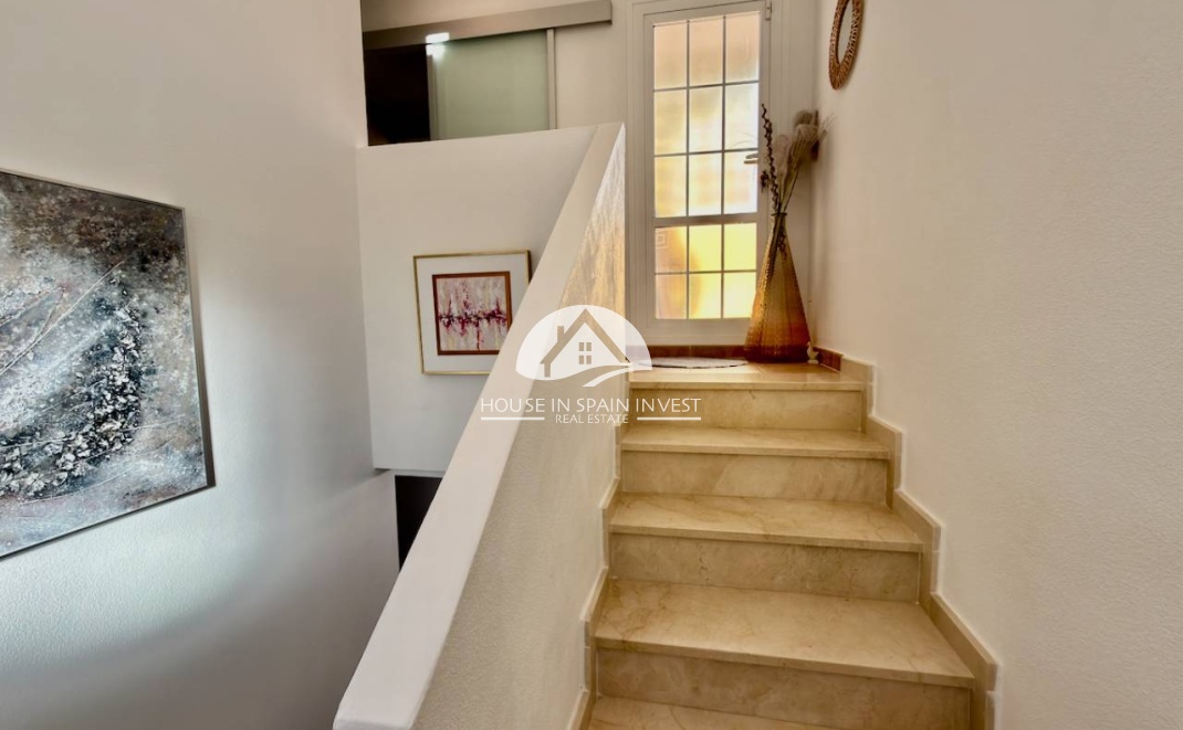 Resale - Villa - Guardamar del Segura - Guardamar - El Raso