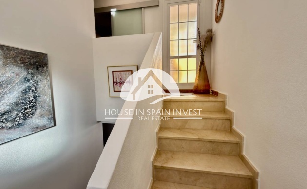 Resale - Villa - Guardamar del Segura - Guardamar - El Raso