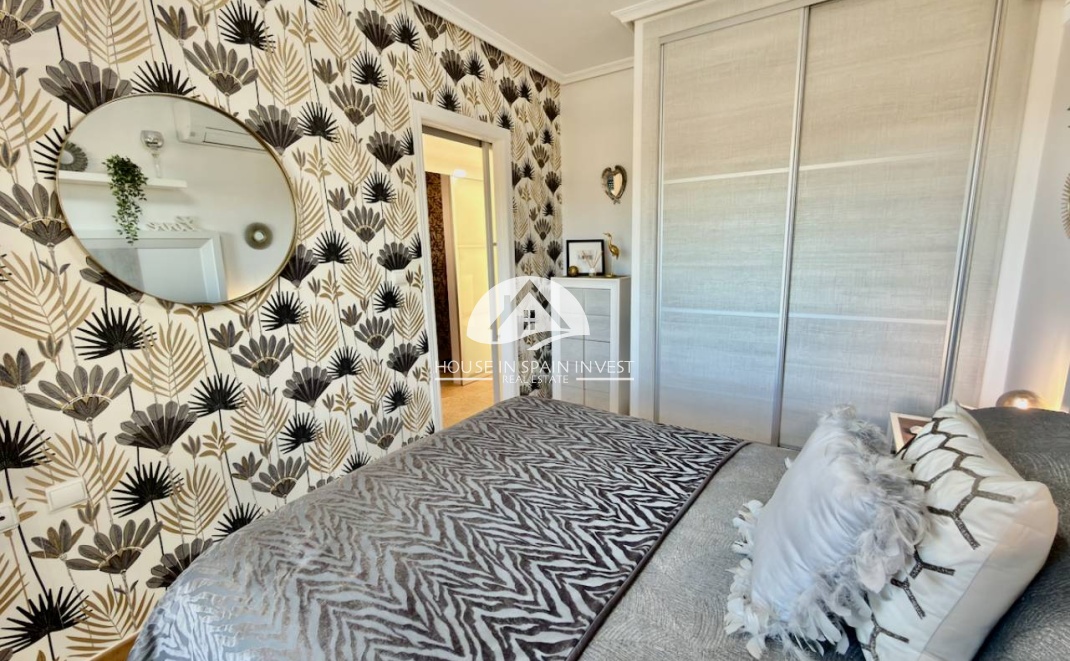 Resale - Villa - Guardamar del Segura - Guardamar - El Raso