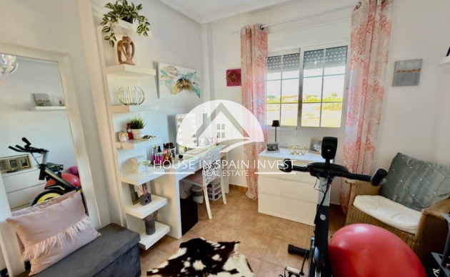 Resale - Villa - Guardamar del Segura - Guardamar - El Raso