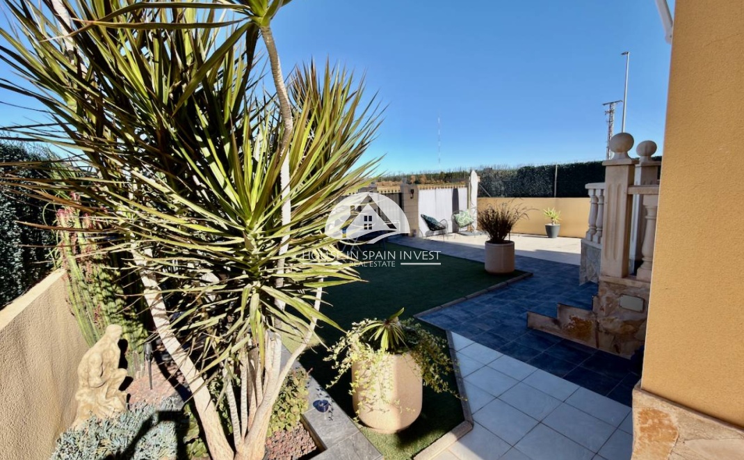 Resale - Villa - Guardamar del Segura - Guardamar - El Raso