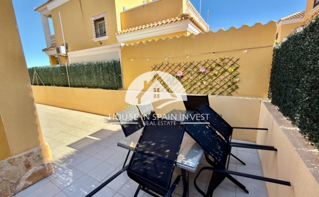 Resale - Villa - Guardamar del Segura - Guardamar - El Raso