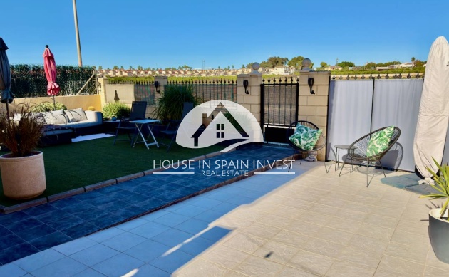 Resale - Villa - Guardamar del Segura - Guardamar - El Raso