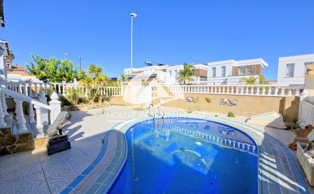 Resale - Villa - Orihuela Costa - Las Filipinas