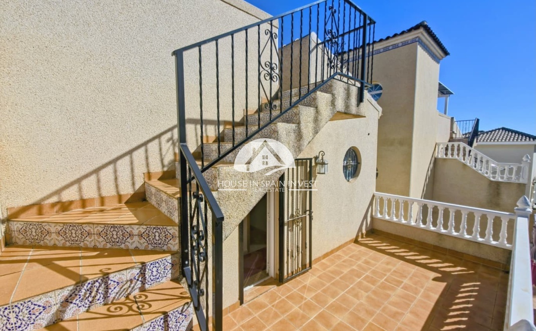 Resale - Villa - Orihuela Costa - Las Filipinas