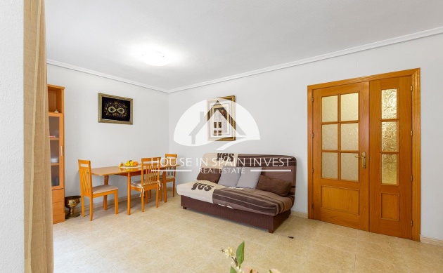 Resale - Apartment  - Torrevieja - Centro