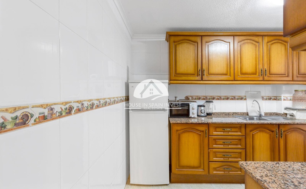 Resale - Apartment  - Torrevieja - Centro