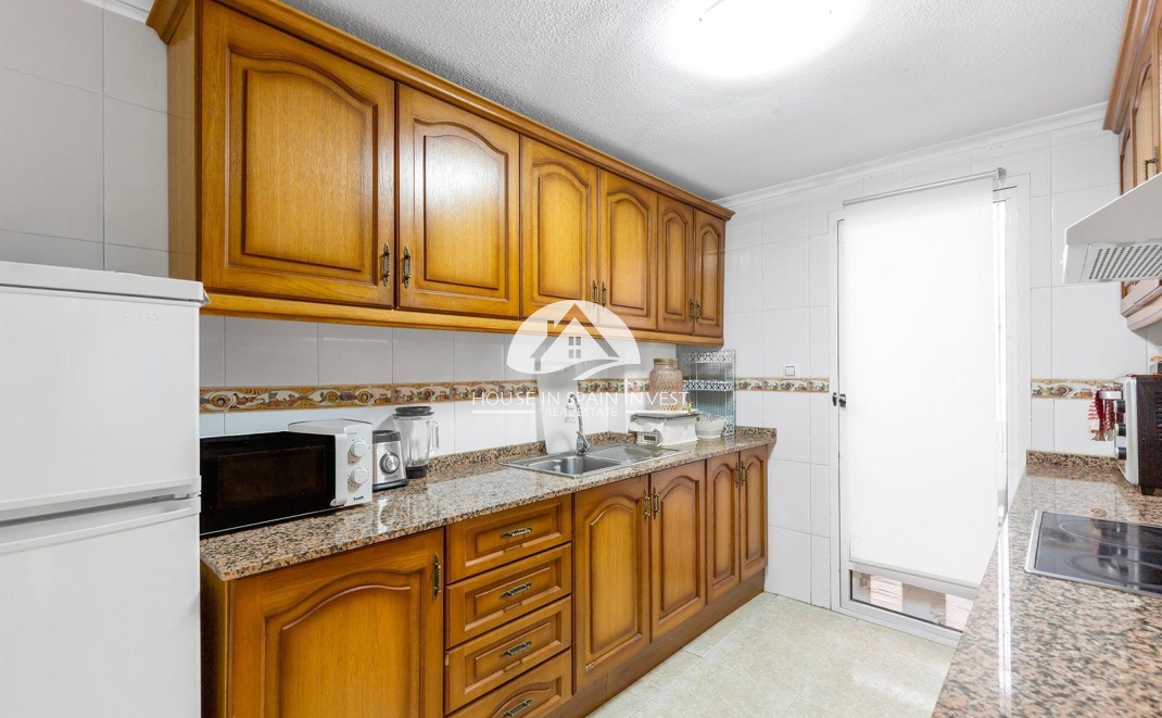 Resale - Apartment  - Torrevieja - Centro