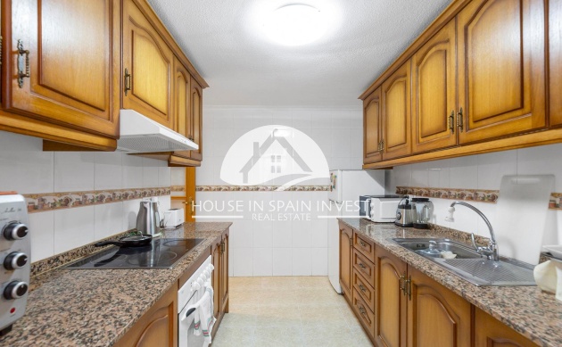 Resale - Apartment  - Torrevieja - Centro