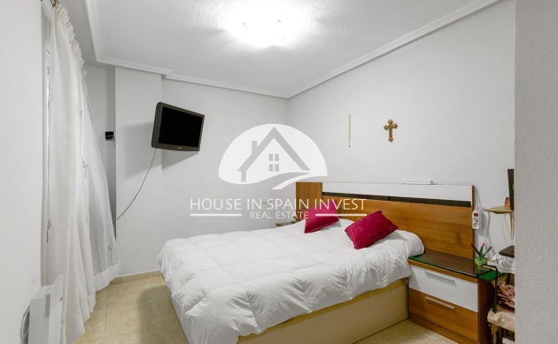 Resale - Apartment  - Torrevieja - Centro