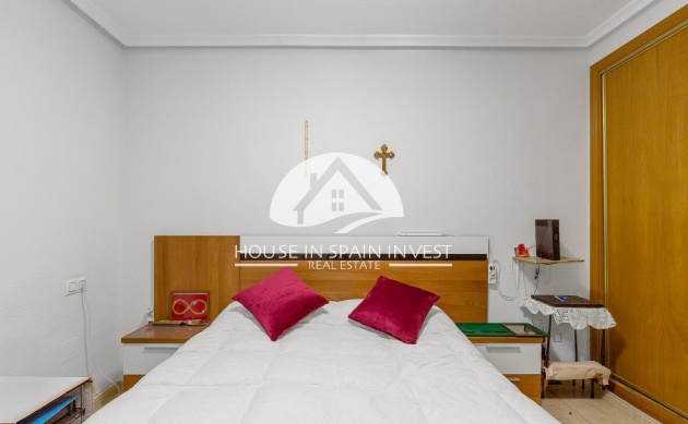 Resale - Apartment  - Torrevieja - Centro