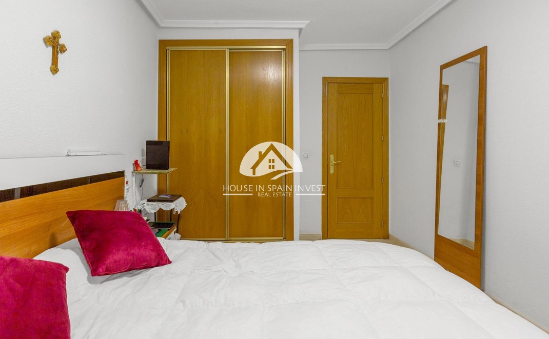Resale - Apartment  - Torrevieja - Centro