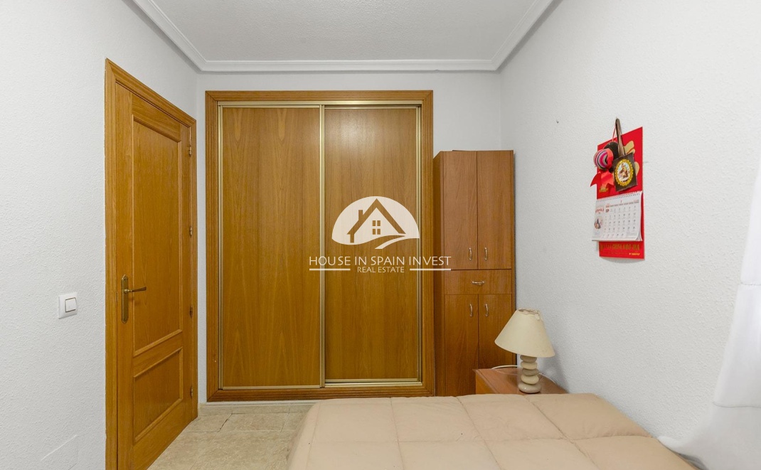 Resale - Apartment  - Torrevieja - Centro
