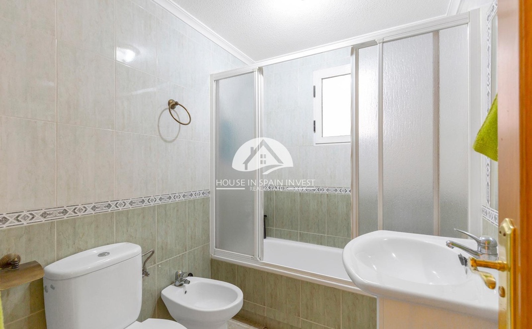 Resale - Apartment  - Torrevieja - Centro