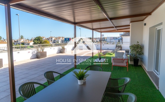 Resale - Apartment  - Orihuela Costa - La Zenia