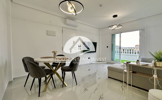 Resale - Apartment  - Orihuela Costa - Playa Flamenca