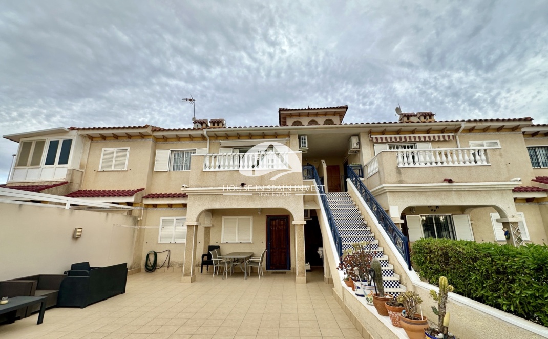Resale - Apartment  - Orihuela Costa - Playa Flamenca