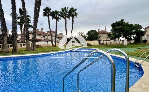 Resale - Apartment  - Orihuela Costa - Playa Flamenca