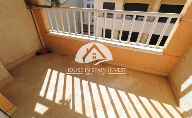Resale - Apartment  - Torrevieja - Centro