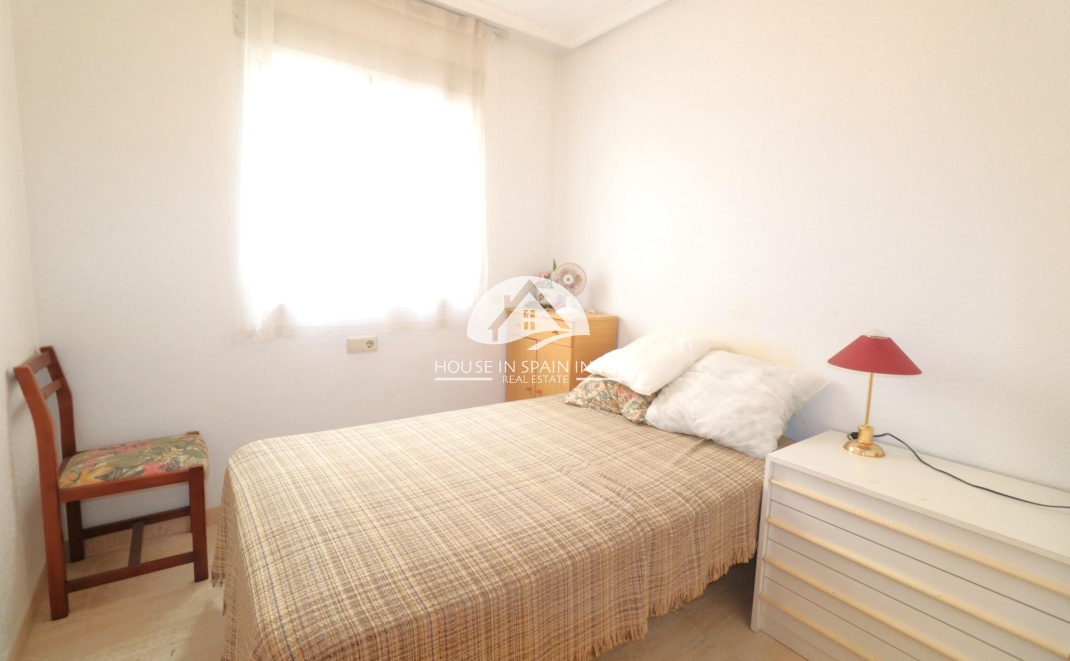 Resale - Apartment  - Torrevieja - Centro