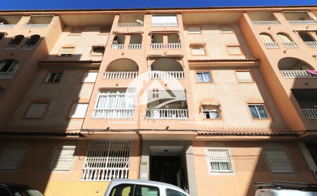 Resale - Apartment  - Torrevieja - Centro
