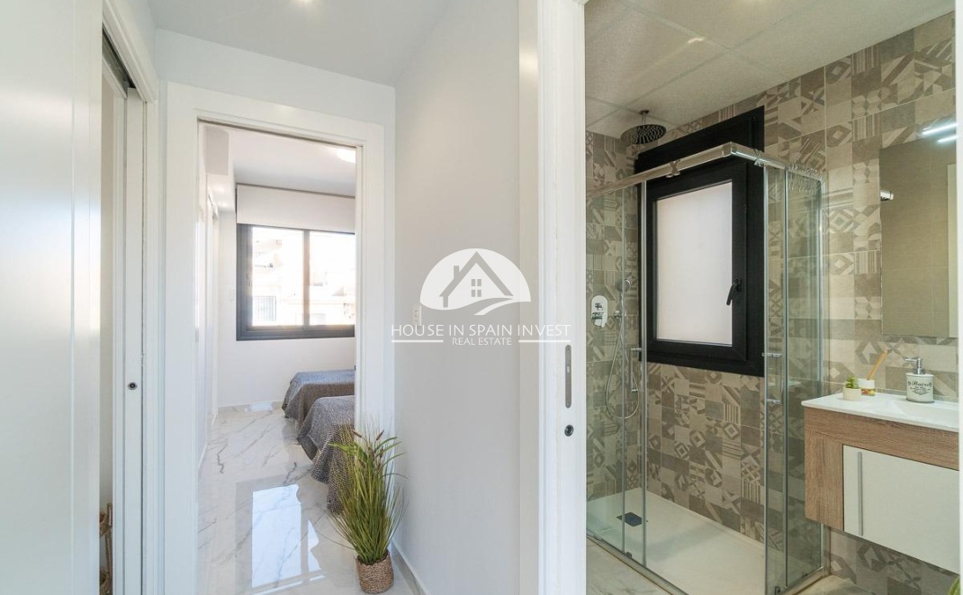 Resale - Apartment  - Orihuela Costa - PAU 26