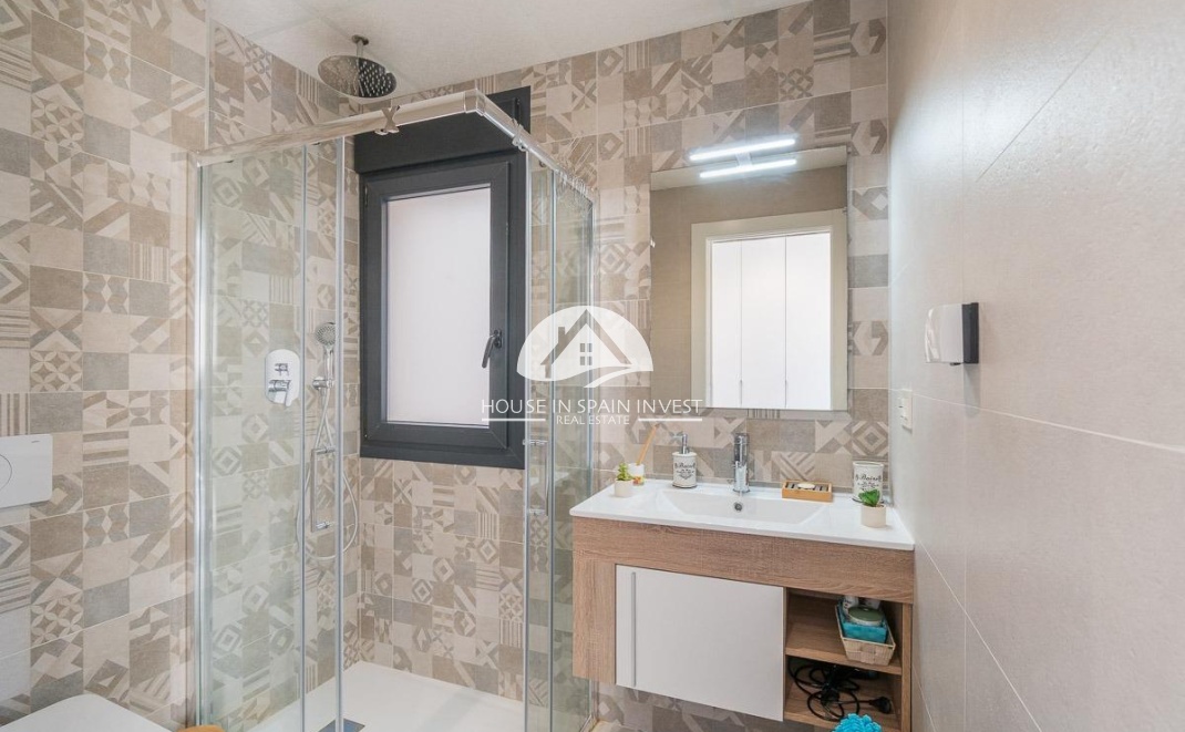 Resale - Apartment  - Orihuela Costa - PAU 26