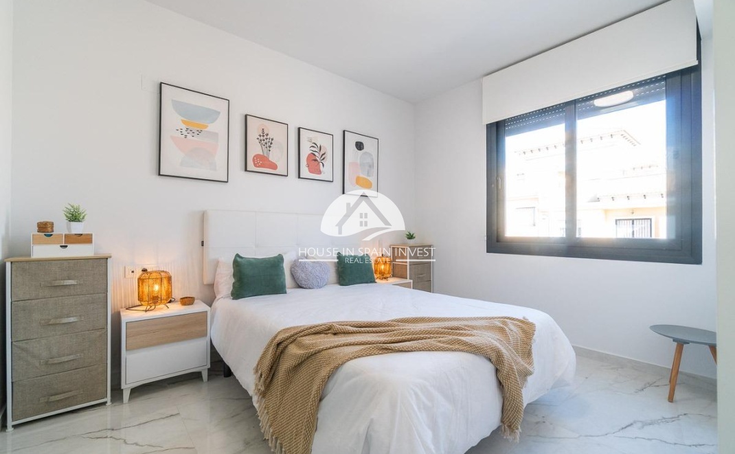 Resale - Apartment  - Orihuela Costa - PAU 26