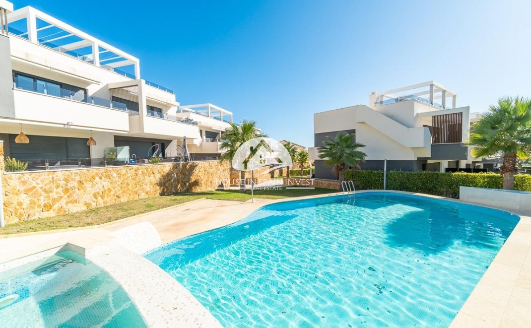 Resale - Apartment  - Orihuela Costa - PAU 26