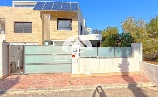 Resale - Villa - Orihuela Costa - Villamartín