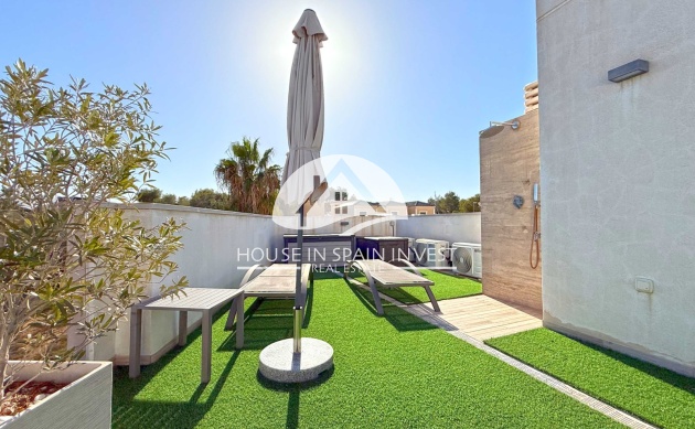 Resale - Villa - Orihuela Costa - Villamartín