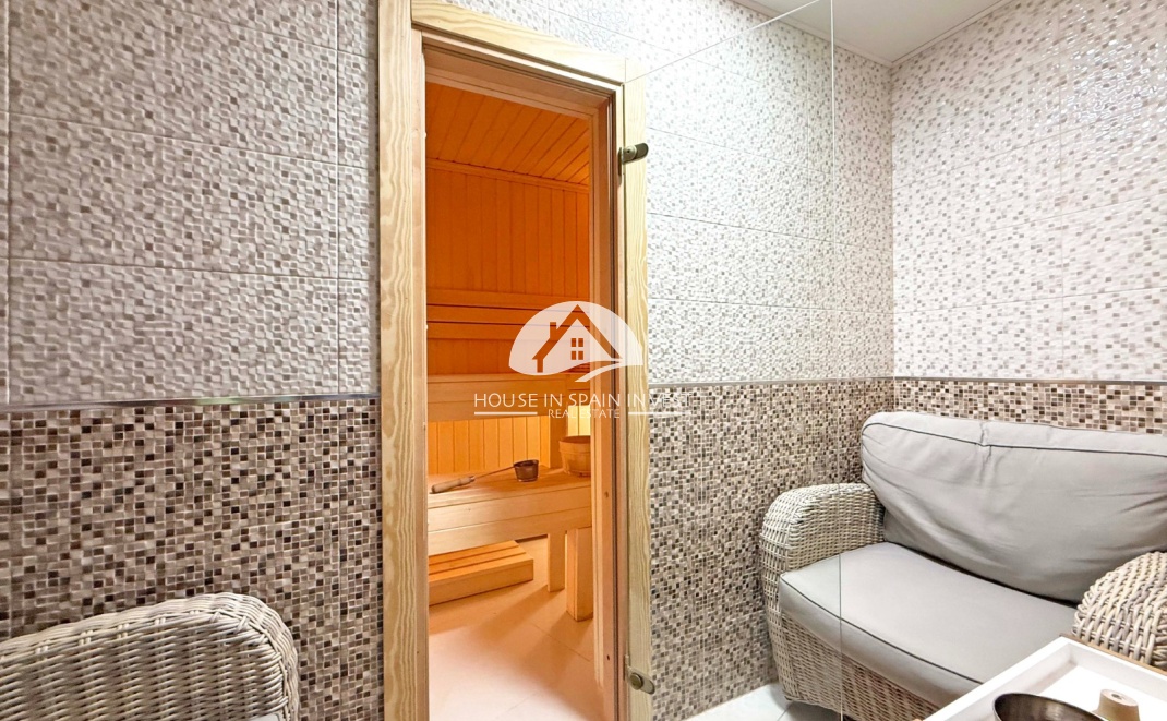 Resale - Villa - Orihuela Costa - Villamartín