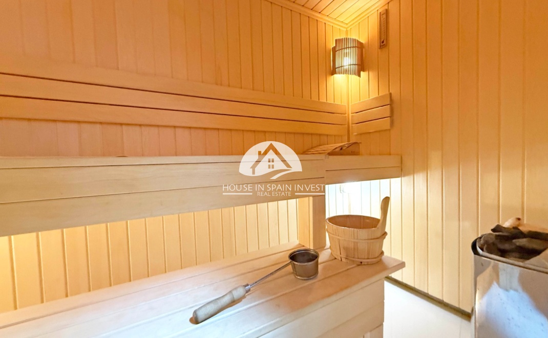 Resale - Villa - Orihuela Costa - Villamartín